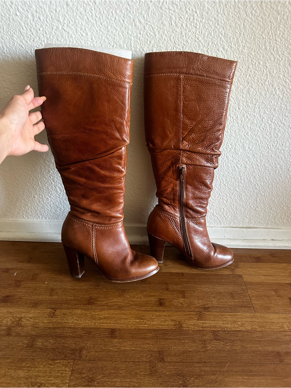 Women's Tall Brown Leather Heeled Boots-size 6